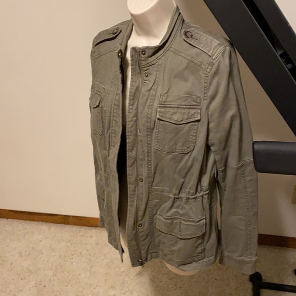 NWOT Express Green utility jacket Size SP - Picture 3 of 7